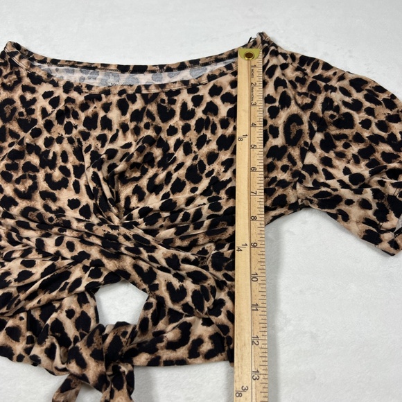 VS cheetah print tie front top - Picture 6 of 7